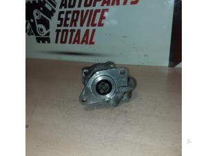 Used Power steering pump Iveco New Daily IV 35C18V, 35C18V/P, 35S18V, 35S18V/P Price € 75,00 Margin scheme offered by APST