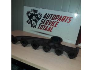 Used Exhaust manifold BMW 3 serie (E90) 330d xDrive 24V Price € 100,00 Margin scheme offered by APST