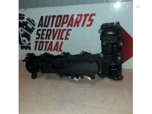 Used Rocker cover Peugeot Boxer (U9) 2.0 BlueHDi 130 Price € 45,00 Margin scheme offered by APST