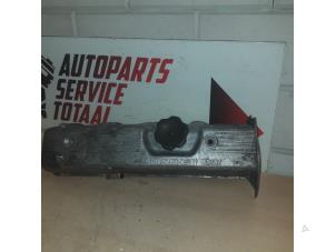 Used Rocker cover Mitsubishi L-200 Price € 50,00 Margin scheme offered by APST
