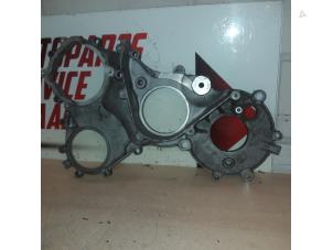 Used Timing cover Nissan Primastar 2.5 dCi 140 16V Price € 45,00 Margin scheme offered by APST
