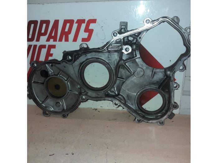 Timing cover from a Nissan Primastar 2.5 dCi 140 16V 2004