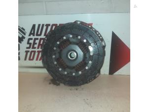 Used Clutch kit (complete) Peugeot Boxer (U9) 2.2 Blue HDi 140 Price € 150,00 Margin scheme offered by APST