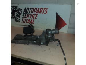 Used Intake manifold Mercedes S (W222/V222/X222) 3.0 S-350 BlueTec, S-350 d 24V Price € 175,00 Margin scheme offered by APST
