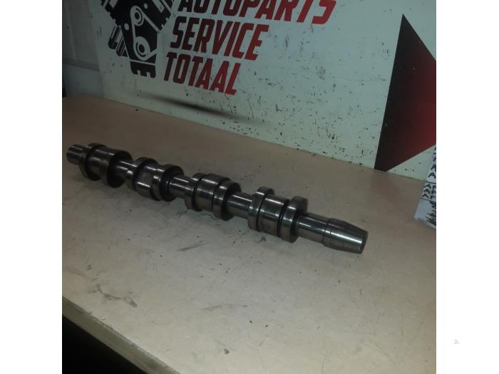 Camshaft Volkswagen Transporter T5 1.9 TDi - 038109101R BRR