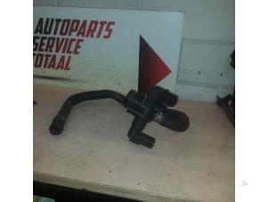 Used Thermostat housing Peugeot Boxer (U9) 2.2 HDi 110 Euro 5 Price € 35,00 Margin scheme offered by APST