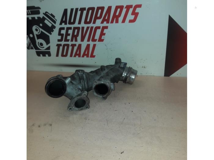Turbo pipe from a Mercedes-Benz Sprinter 3,5t (906.73) 313 CDI 16V 2011