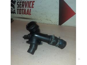 Used Thermostat housing Mercedes Sprinter 3,5t (906.73) 316 CDI 16V Price € 35,00 Margin scheme offered by APST