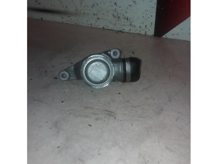 PCV valve from a Mercedes-Benz ML II (164/4JG) 3.0 ML-320 CDI 4-Matic V6 24V 2009