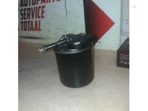 Used Fuel filter Mercedes E (W212) E-220 CDI 16V BlueEfficiency Price € 25,00 Margin scheme offered by APST