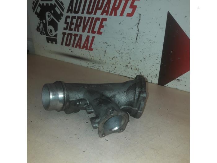 Turbo pipe from a Mercedes-Benz Vito (447.6) 2.2 114 CDI 16V 2019