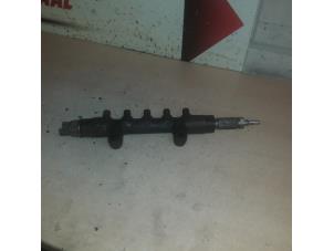 Used Fuel injector nozzle Ford Transit 2.2 TDCi 16V Price € 60,00 Margin scheme offered by APST