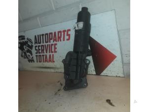 Used Oil filter housing Mercedes E (C207) E-260 CGI 16V BlueEfficiency Price € 50,00 Margin scheme offered by APST