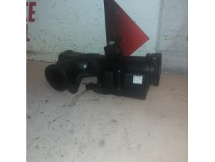 Used Air intake hose Mercedes Vito (639.6) 2.2 109 CDI 16V Price € 40,00 Margin scheme offered by APST