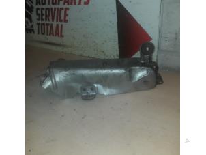 Used Exhaust heat shield Mercedes ML II (164/4JG) 3.0 ML-320 CDI 4-Matic V6 24V Price € 25,00 Margin scheme offered by APST