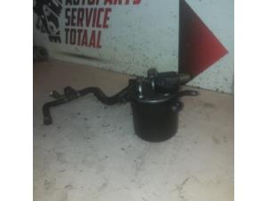 Used Fuel filter housing Mercedes ML III (166) 3.0 ML-350 BlueTEC V6 24V 4-Matic Price € 65,00 Margin scheme offered by APST