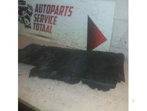 Used Bonnet Lining BMW X6 (E71/72) M50d 3.0 24V Price € 35,00 Margin scheme offered by APST