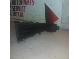 Used Oil filter housing BMW 5 serie Touring (F11) 520d 16V Price € 100,00 Margin scheme offered by APST