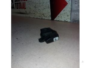 Used Glow plug relay Mercedes Vito (447.6) 2.2 114 CDI 16V Price € 35,00 Margin scheme offered by APST