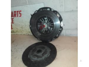 Used Clutch kit (complete) Mercedes Sprinter 3,5t (906.63) 313 CDI 16V Price € 125,00 Margin scheme offered by APST