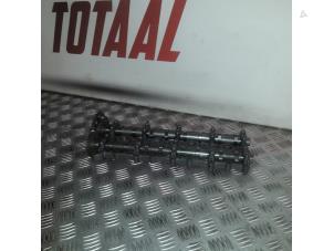 Used Camshaft housing BMW 3 serie (G20) 320d xDrive 2.0 TwinPower Turbo 16V Price € 300,00 Margin scheme offered by APST