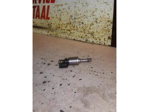Used Injector (petrol injection) Ford Focus 3 1.0 Ti-VCT EcoBoost 12V 125 Price € 45,00 Margin scheme offered by APST