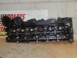 Used Rocker cover BMW X5 (E70) xDrive 40d 3.0 24V Price € 100,00 Margin scheme offered by APST