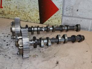Used Camshaft kit Ford Focus 3 1.0 Ti-VCT EcoBoost 12V 125 Price € 170,00 Margin scheme offered by APST