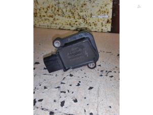 Used Ignition coil Mercedes E (R207) E-200 CGI 16V BlueEfficiency Price € 25,00 Margin scheme offered by APST
