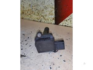 Used Ignition coil Mercedes E (R207) E-200 CGI 16V BlueEfficiency Price € 25,00 Margin scheme offered by APST