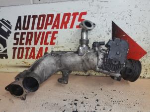 Used Induction valve Mercedes Vito (639.7) 3.0 122 CDI V6 24V Price € 100,00 Margin scheme offered by APST