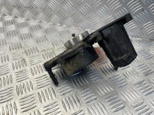 Begagnade Vakuumpump (diesel) Ford Transit Custom 2.2 TDCi 16V Pris € 50,00 Marginaltabell erbjuds av APST