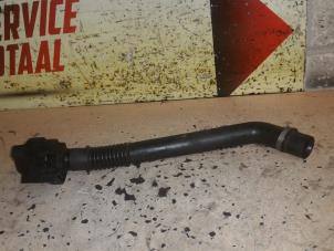 Used Oil fill pipe Mercedes Sprinter 3,5t (906.63) 313 CDI 16V Price € 25,00 Margin scheme offered by APST
