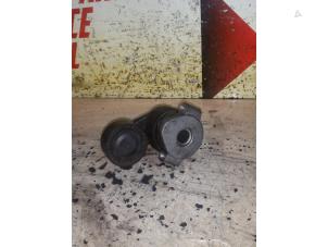 Used Drive belt tensioner Peugeot Boxer (U9) 2.2 HDi 100 Euro 4 Price € 35,00 Margin scheme offered by APST