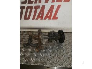 Usados Bomba de dirección asistida Ford Transit Custom 2.2 TDCi 16V Precio € 125,00 Norma de margen ofrecido por APST