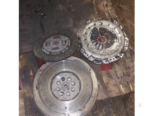 Used Clutch kit (complete) Mercedes Sprinter 3,5t (906.13/906.23) 316 CDI 16V Price € 350,00 Margin scheme offered by APST