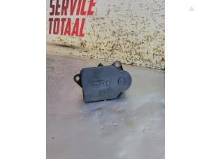 Used Intake manifold actuator Mercedes A (W169) 2.0 A-180 CDI 16V 3-Drs. Price € 45,00 Margin scheme offered by APST