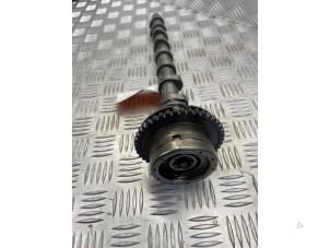 Usados Árbol de levas Mercedes B (W246) 1.6 B-180 BlueEFFICIENCY Turbo 16V Precio € 150,00 Norma de margen ofrecido por APST