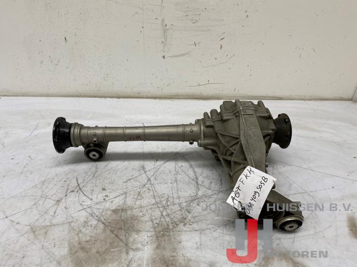 Gebrauchte Differential vorne Volkswagen Touareg (7LA/7L6) 6.0 W12 48V Preis € 1.512,50 Mit Mehrwertsteuer angeboten von Jonker - Huissen B.V.