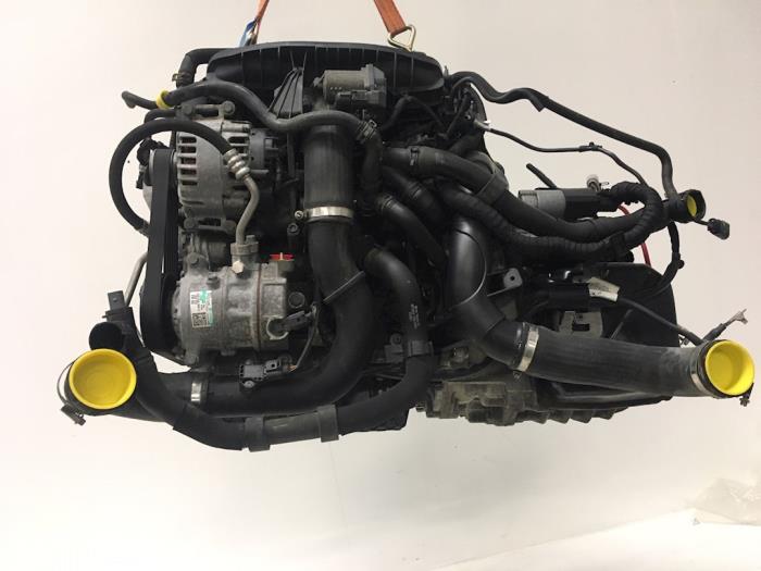 Engine Volkswagen Passat 1.8 TSI 16V - 5Q0820803C CJS