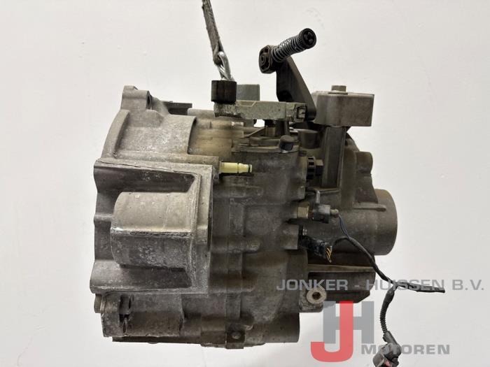 Gebrauchte Getriebe Volkswagen Golf VII (AUA) 2.0 GTD 16V Preis auf Anfrage angeboten von Jonker - Huissen B.V.