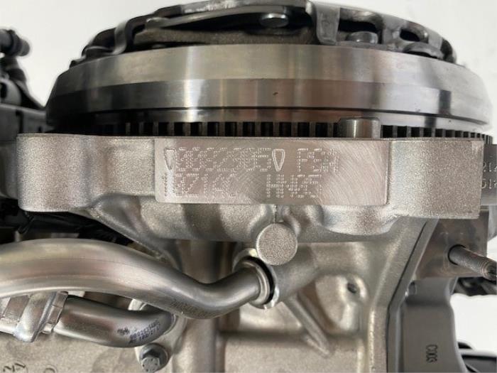 Silnik z Opel Corsa F (UB/UH/UP) 1.2 Turbo 12V 130 2019