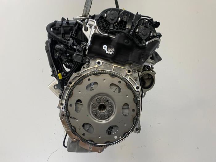 Motor from a BMW 3 serie (G20) 330i 2.0 TwinPower Turbo 16V 2021