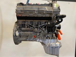 New Engine Mercedes GL (X164) 4.0 GL 450 CDI V8 32V Price on request offered by Jonker - Huissen B.V.