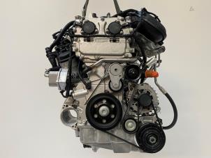 Nowe Silnik Mercedes B (W247) 2.0 B-220 Turbo 16V Cena na żądanie oferowane przez Jonker - Huissen B.V.