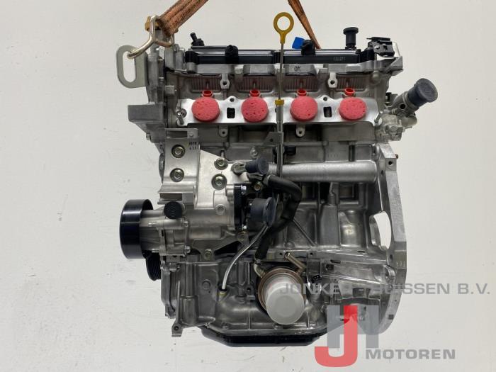 Neue Motor Nissan Qashqai (J10) 2.0 16V Preis € 1.875,50 Mit Mehrwertsteuer angeboten von Jonker - Huissen B.V.