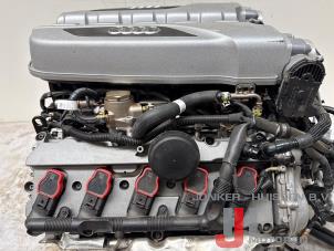 Motor van een Audi R8 (4S3/4SP) 5.2 V10 FSI RWD 2021