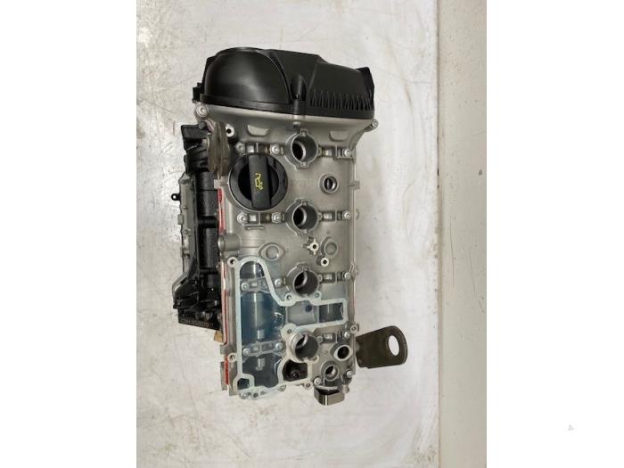 Engine from a Audi Q5 (8RB) 2.0 TFSI 16V Quattro 2016