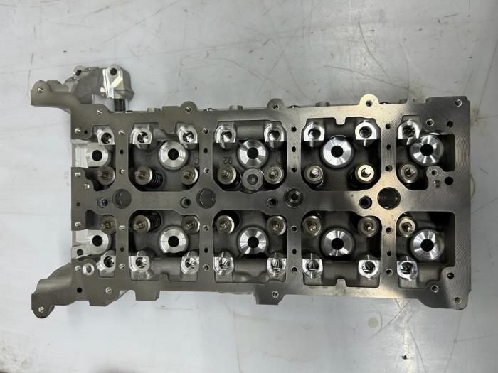 Cylinder head Mercedes - R654016 654920 - Jonker - Huissen B.V.