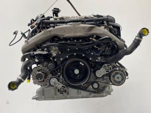 Używane Silnik Audi SQ7 (4MB/4MG) 4.0 TDI V8 32V Cena na żądanie oferowane przez Jonker - Huissen B.V.